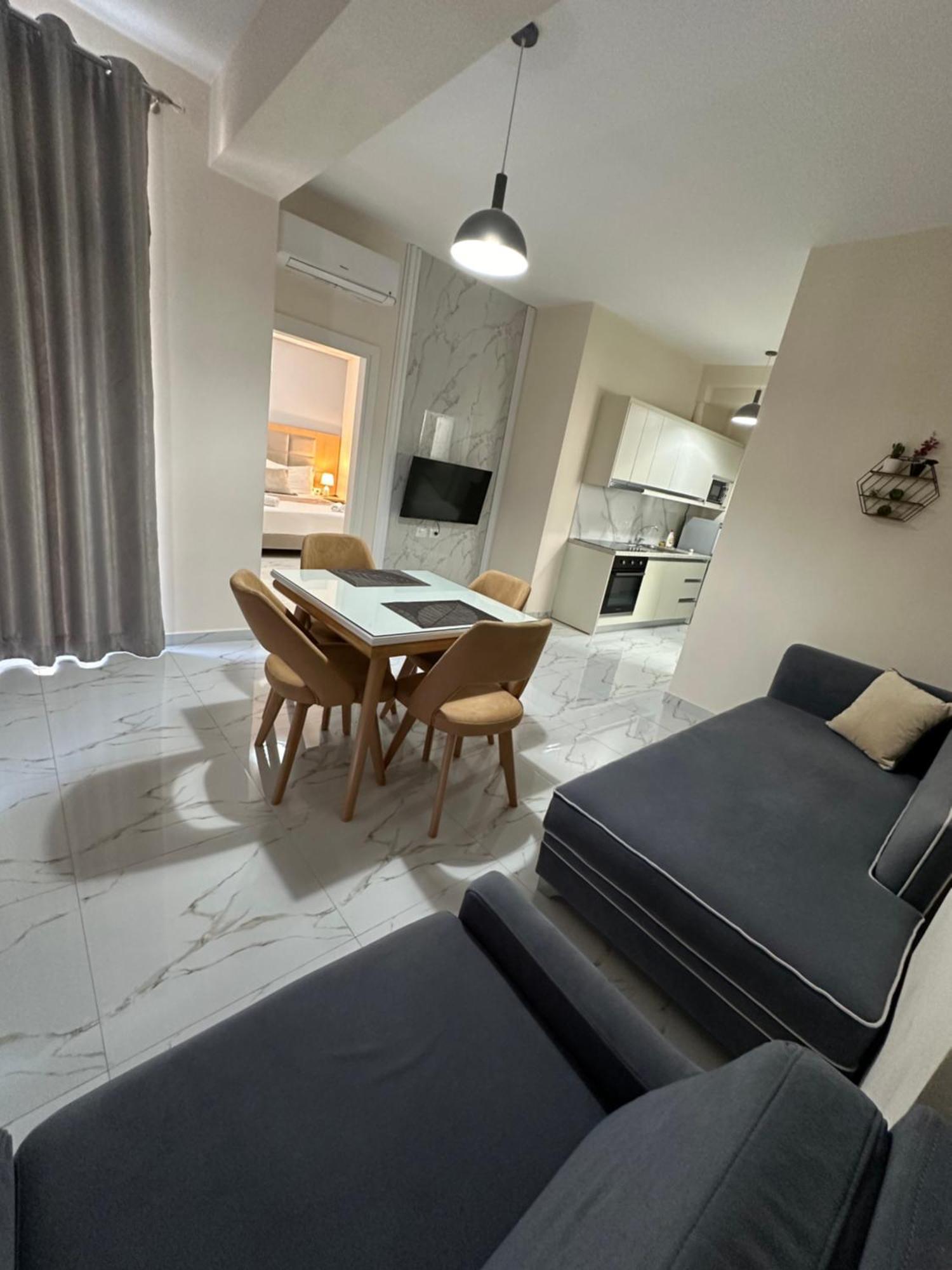Dream Apartments Saranda Exterior photo